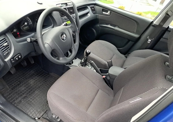 Kia Sportage cena 21900 przebieg: 165215, rok produkcji 2005 z Tarnów małe 596